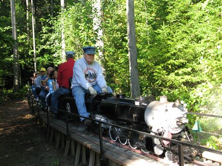 Kitsap Live Steamers (small-scale Railroad)