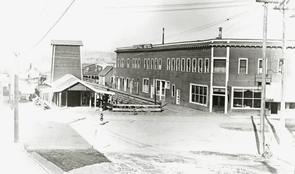 Central Hotel, 1925